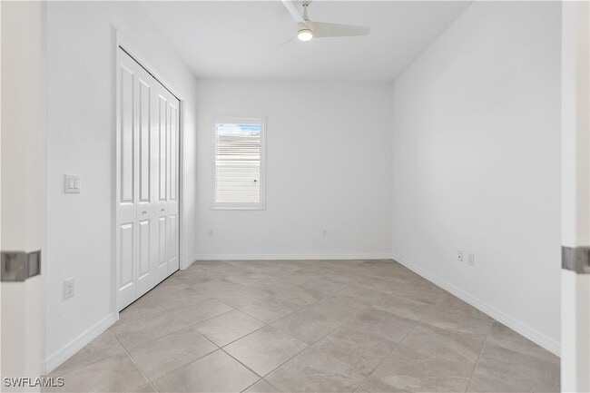 Building Photo - 15925 Sugar Hl Dr