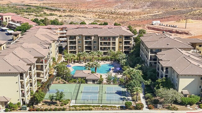 Building Photo - 1111 Gap Canyon Pkwy