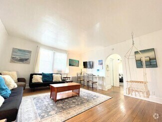 Building Photo - 6649 Berthold Ave