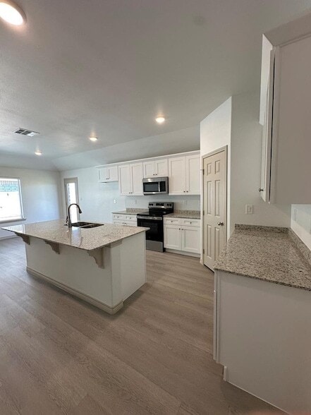 Building Photo - 1321 Bajada St