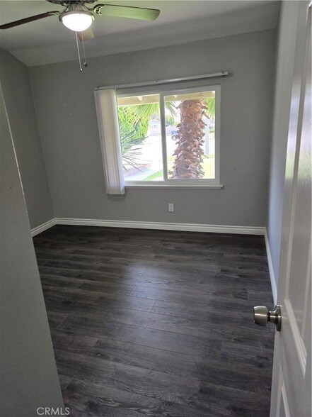 Building Photo - 9321 Salem Ave