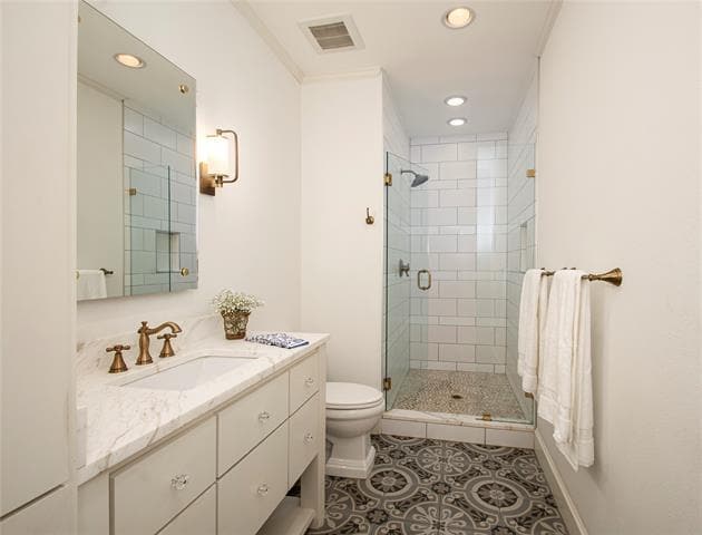 Building Photo - 1134 N Clinton Ave