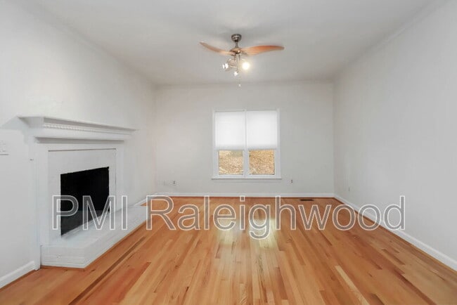 Building Photo - 311 Dansk Ct