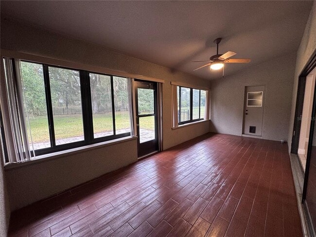 Building Photo - 4924 Raylene Way