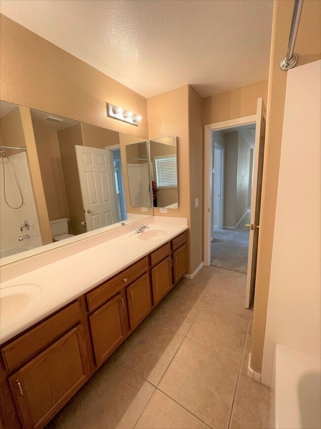 Building Photo - Two-story 4 BR & 3 BA designs offer luxuri...