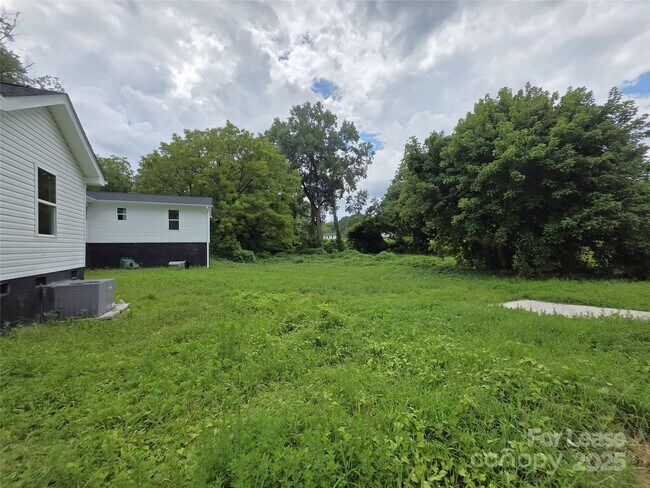 Building Photo - 1413 Caldwell St