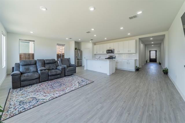 Building Photo - 7021 Black Ash Ln