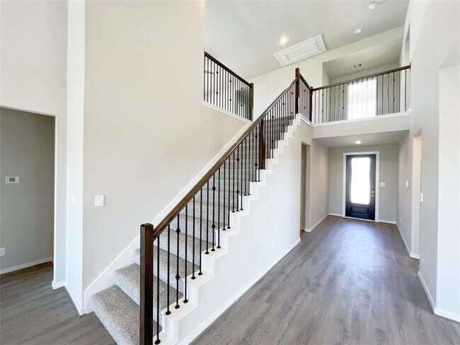 Building Photo - 3414 Royal Elk Ct