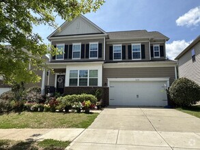 Building Photo - Four Bedroom in Waterside Subdivision