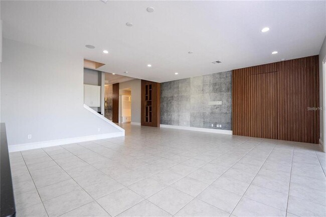 Building Photo - 13370 Alderley Dr