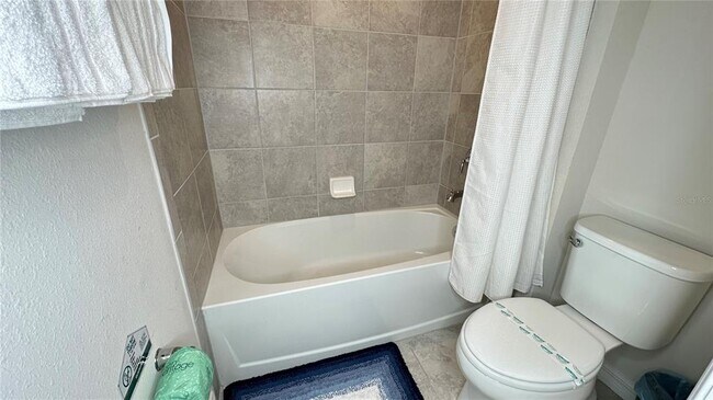 Building Photo - 7167 Oakmoss Loop