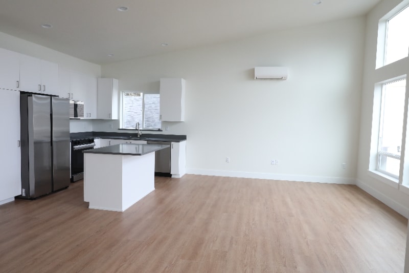 Building Photo - 12903 SE Ridgecrest Rd