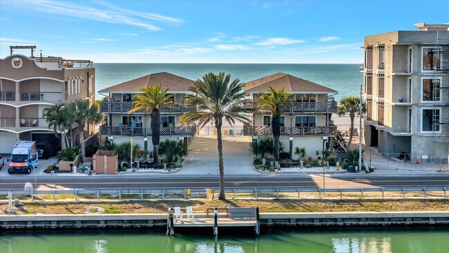 Building Photo - 10 Gulf Blvd