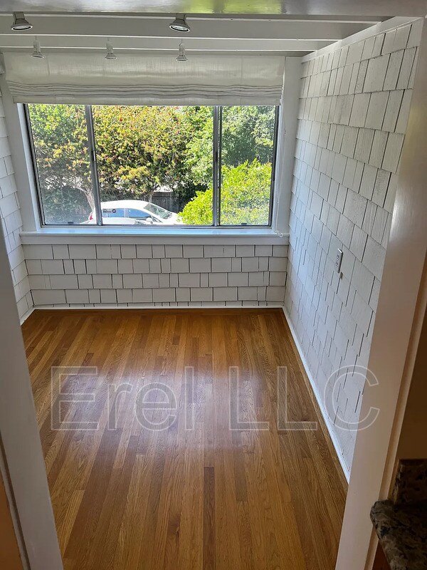 Building Photo - 2521 Ashby Ave
