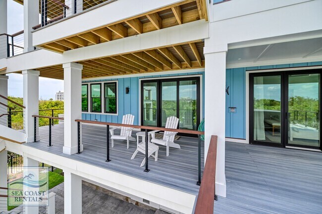 Building Photo - OFF-SEASON MONTHLY RENTAL - IT'S A BIG DILL!!