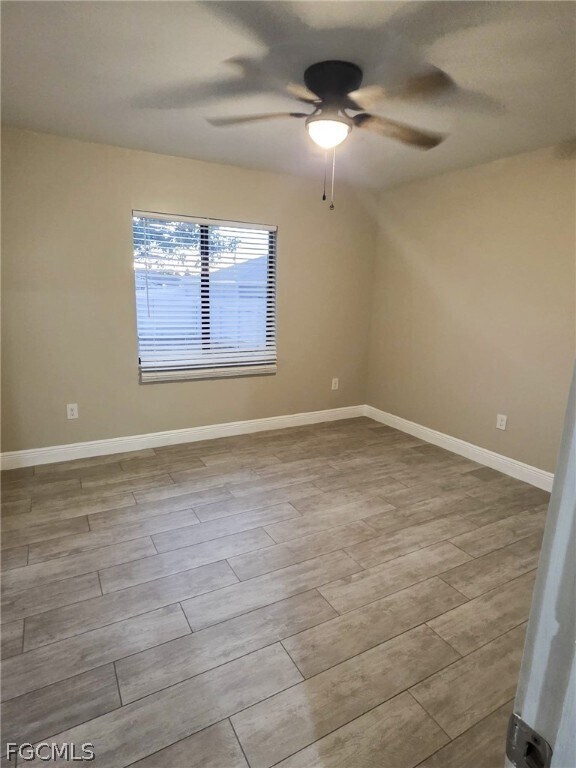 Building Photo - 4120 NE 15th Pl