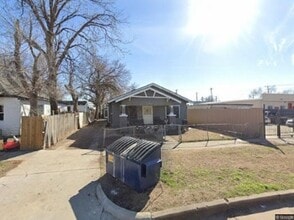 Building Photo - 1732 NW 2nd St