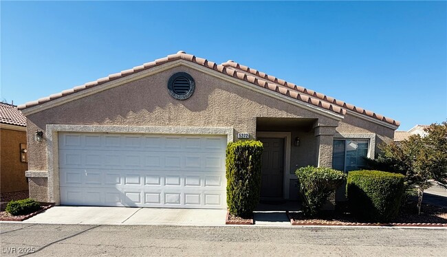Primary Photo - 5272 Mineral Lake Dr