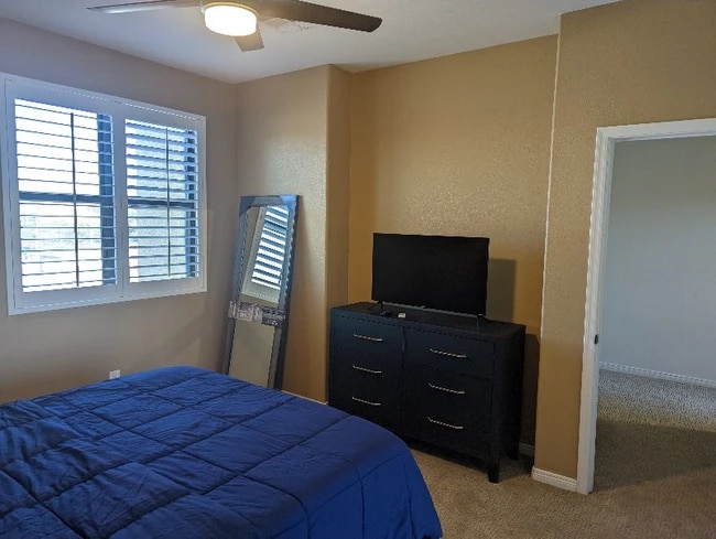 Building Photo - 123 N Washington St