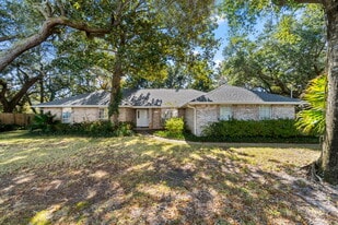 Building Photo - 4139 Sandy Bluff Dr W