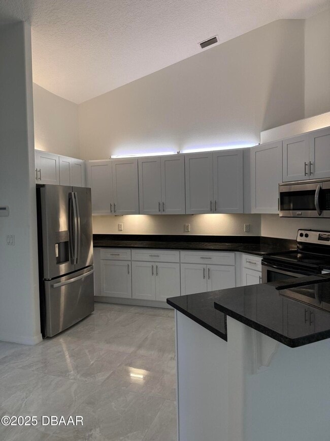 Building Photo - 3727 Sunrise Oaks Dr