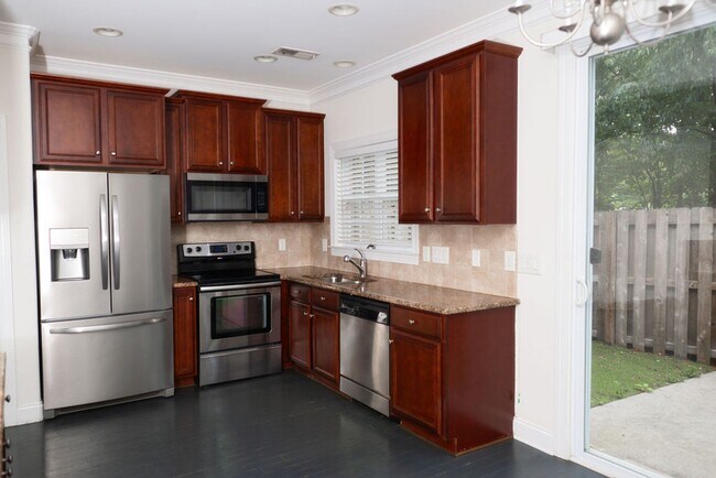 Building Photo - 4988 Wyngate Village Dr