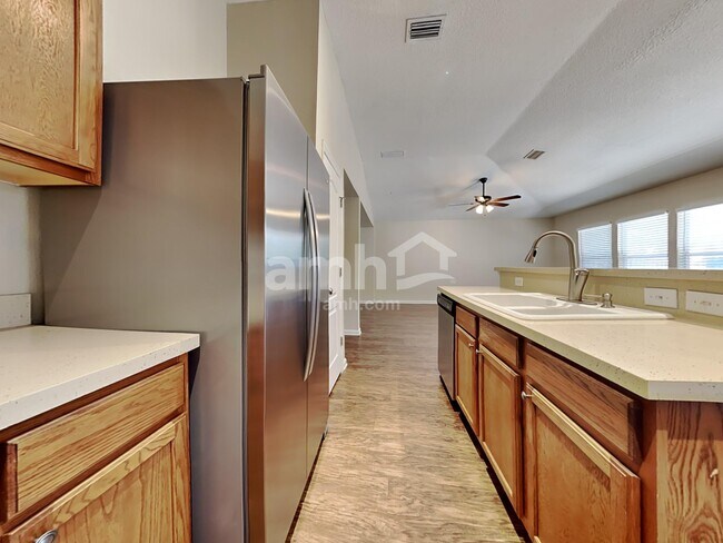 Building Photo - 86718 Cartesian Pointe Dr