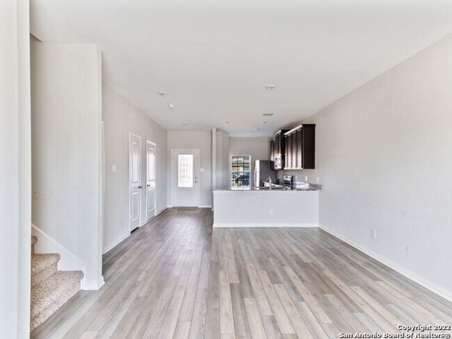 Building Photo - 6550 Underwood Way