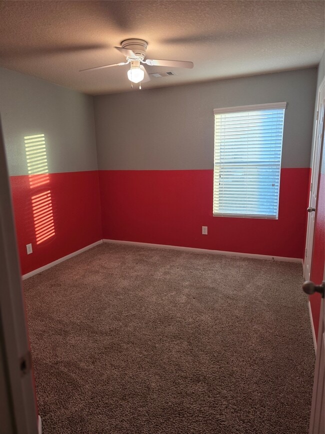 Building Photo - 12418 Greencanyon Dr