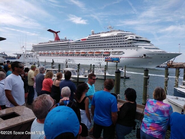 Building Photo - 436 Sailfish Ave