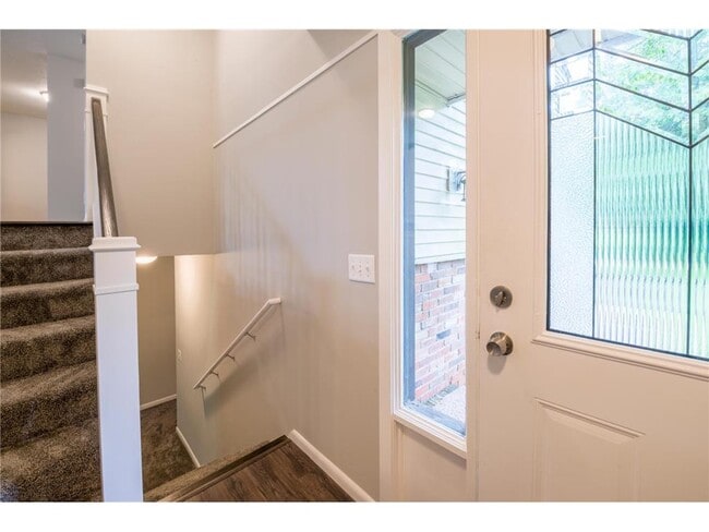 Building Photo - 5590 Timber Ln