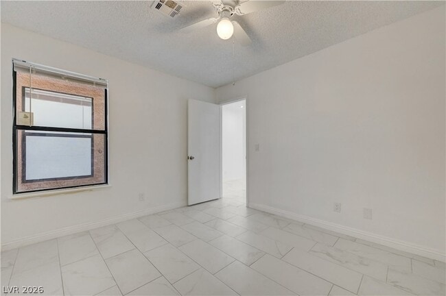 Building Photo - 313 Crosswind Way