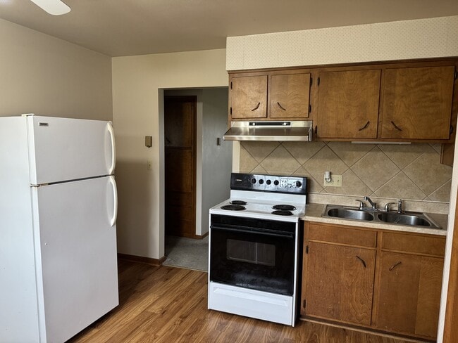 Building Photo - 2970 Dutch Hollow Rd