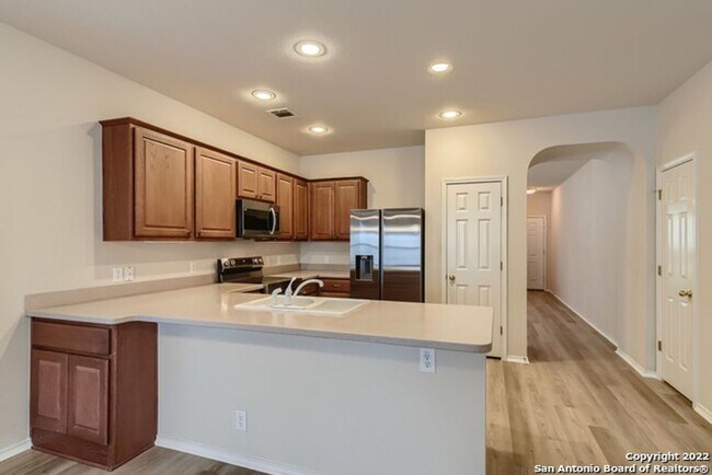 Building Photo - One-Story Beauty in Stone Oak