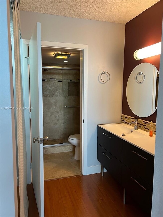 Building Photo - 2767 Carambola Cir S