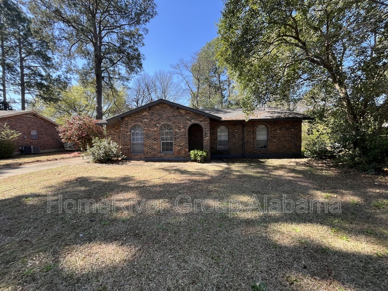 Building Photo - 613 Durward Dr