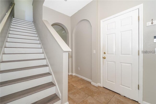 Building Photo - 833 Park Grove Ct