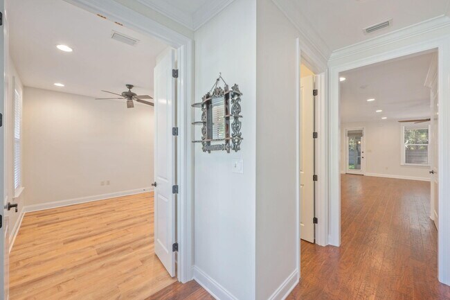 Building Photo - 106 Black Bear Circle