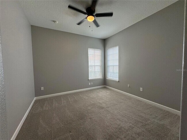 Building Photo - 142 Harrington Ct
