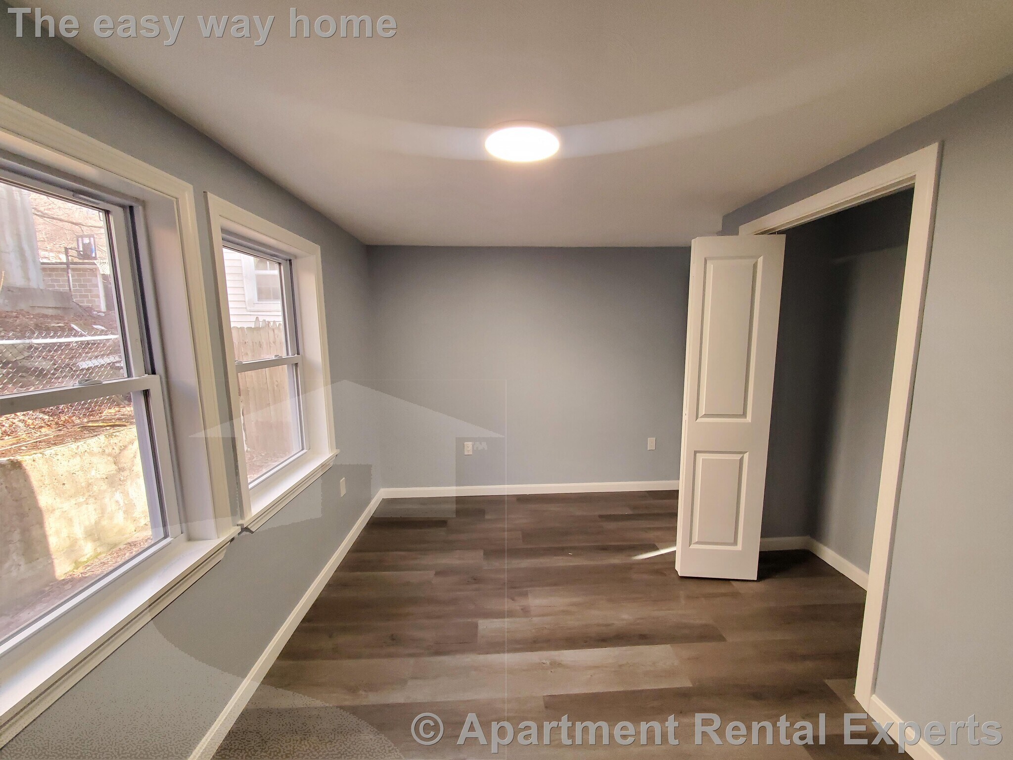 Building Photo - 289 Fellsway W