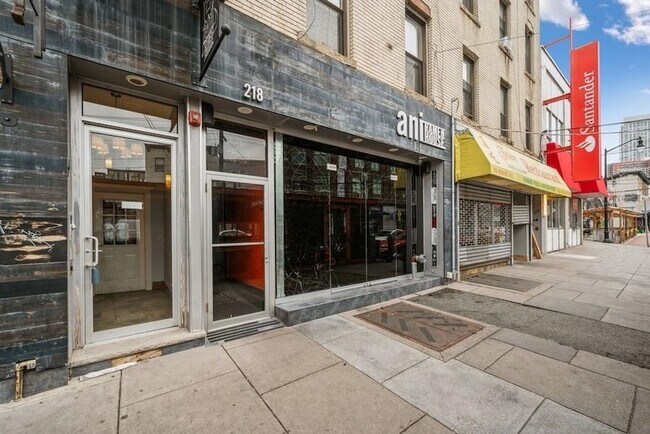 Building Photo - 218 Newark Ave