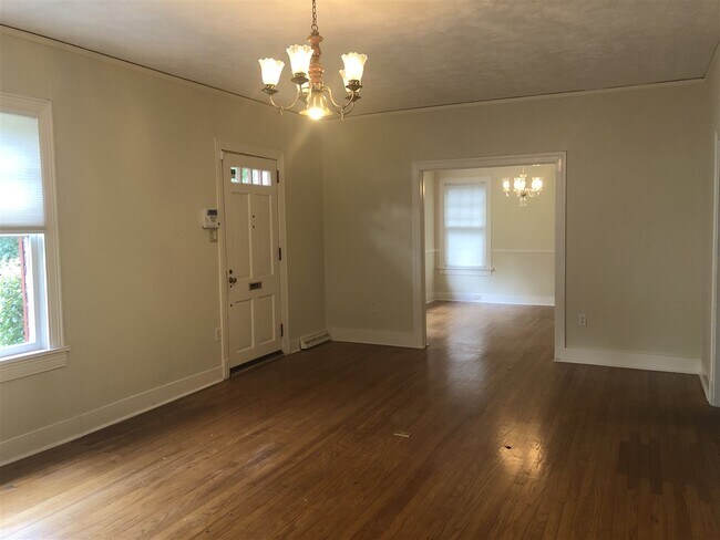 Building Photo - 1319 Peachtree St