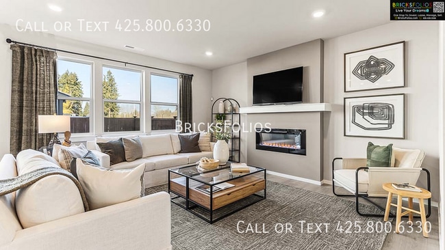 Building Photo - Ideally located near I-5, JBLM, shopping centers, top-rated schools, and outdoor recreation.