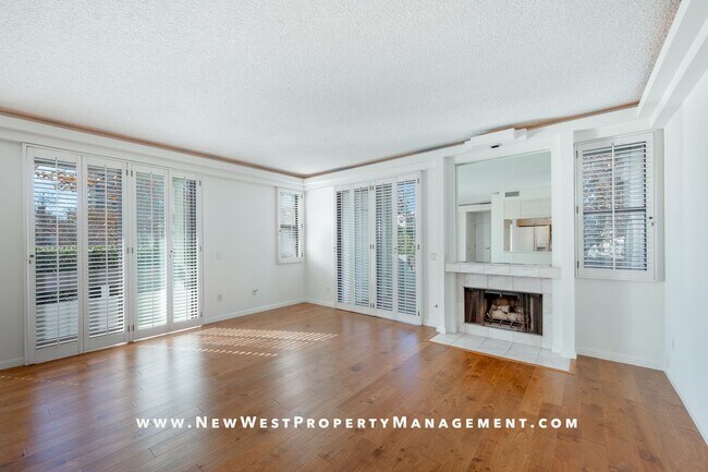 Building Photo - Spacious Marina District 1 Bedroom at Park Row!