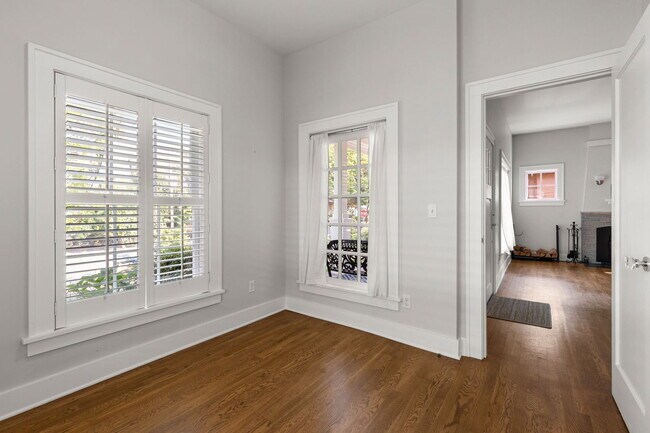 Building Photo - 2715 NE 35th Ave