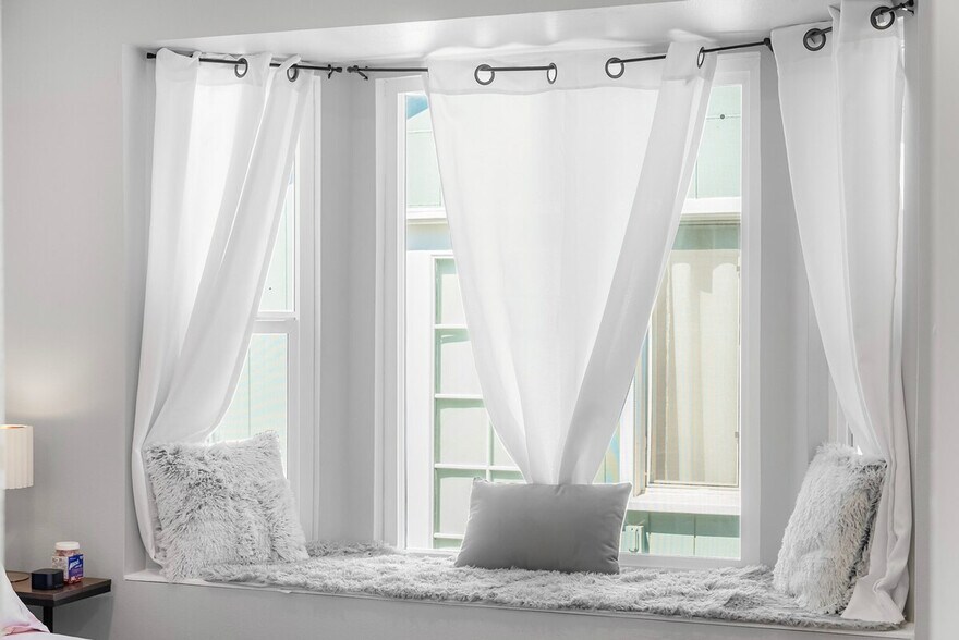 Building Photo - 2326 Cherry Ave