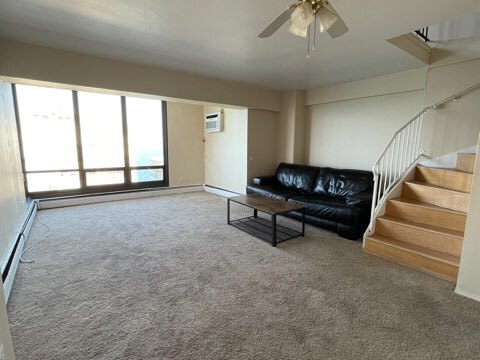 Building Photo - 6166 N Sheridan Rd