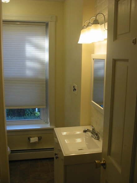 Bathroom entrance - 121 Gay St