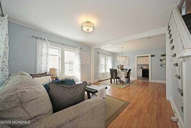 Building Photo - 183 Ridge Ave