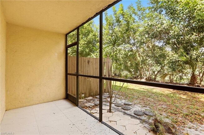 Building Photo - 1450 Green Valley Cir